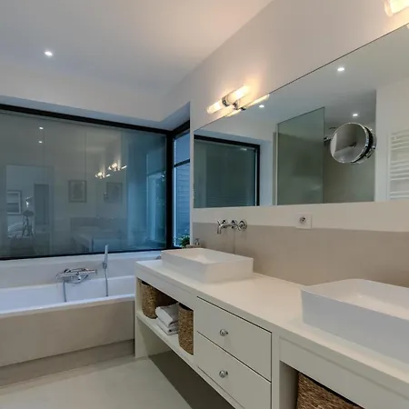 Hossegor Villa *
